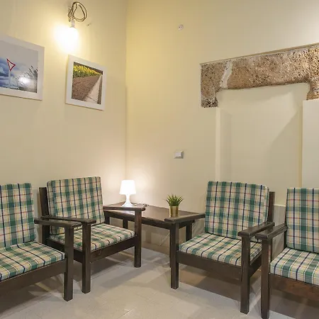 Iolanda 30m From Seaside