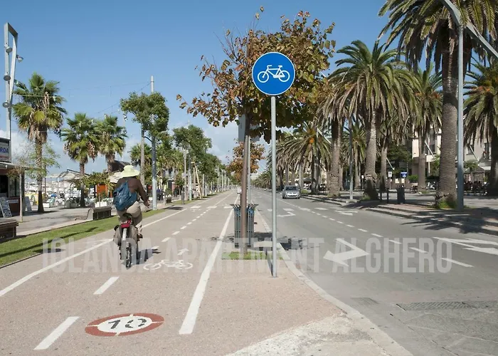 Iolanda 30m From Seaside Appartement *