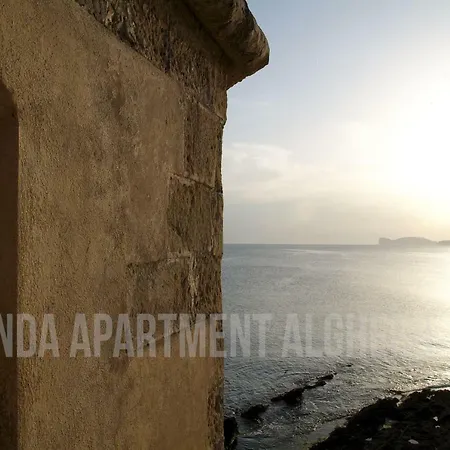 Iolanda 30m From Seaside Альгеро